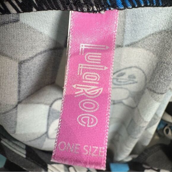 Lularoe Disney Frozen snowman geometric print leggings - Picture 5 of 8